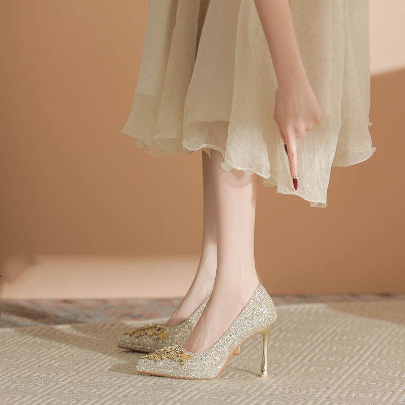 高级感香槟色水晶鞋婚纱秀禾两穿细跟高跟鞋防水台浅口不累脚单鞋