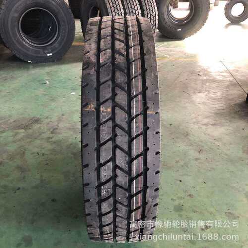 385/95R25445/95R25轮胎徐工起重机轮胎1400/1600R25吊车胎