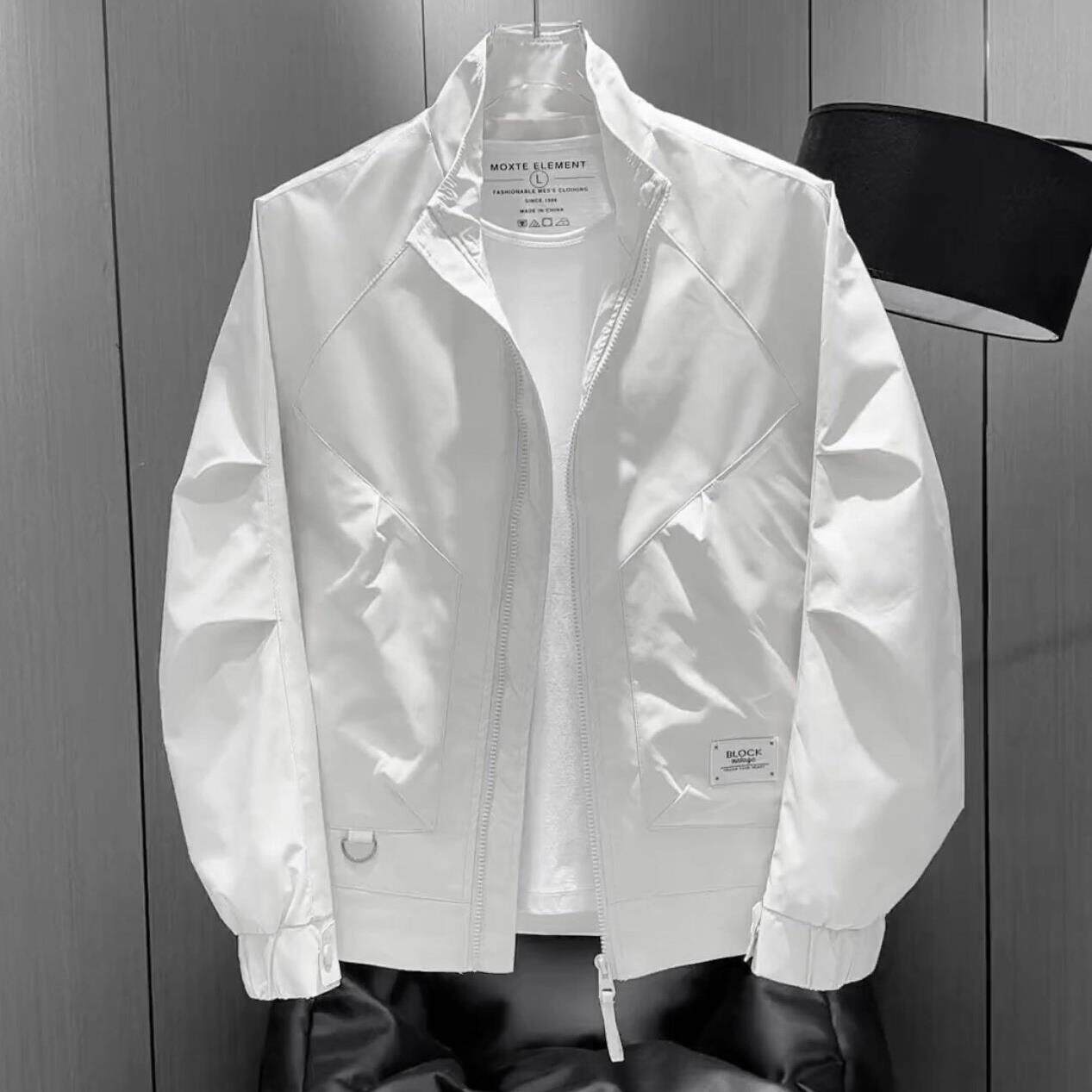 白色外套男2026新款春秋季宽松帅气立领薄款工装百搭潮牌男士夹克
