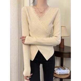 秋冬女打底衫 上衣1221k1 氛围感V领毛衣蕾丝内搭交叉不规则针织衫