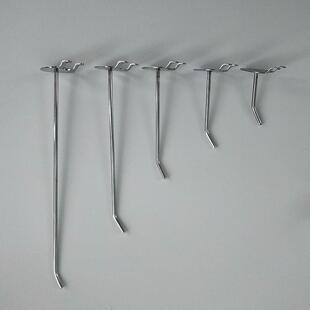 电镀色发洞洞板钩孔铁板挂钩心型双角饰品货架挂钩上墙钩