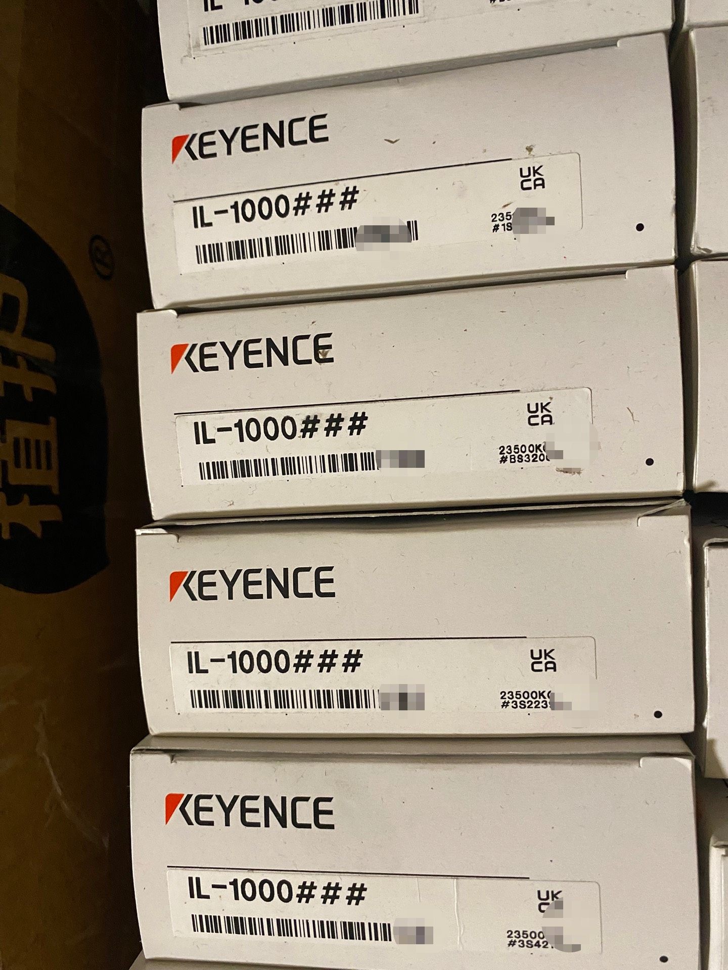 基恩士IL-1000，全新正品码盒一致。