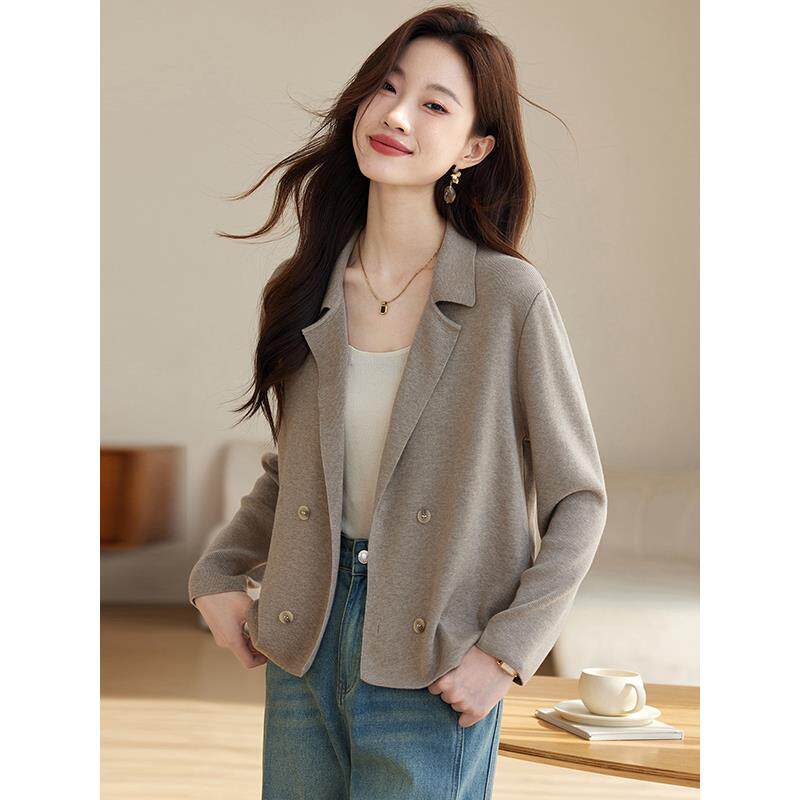 休闲西装外套女2025春秋季新款高级感短款西服女羊毛针织开衫外搭