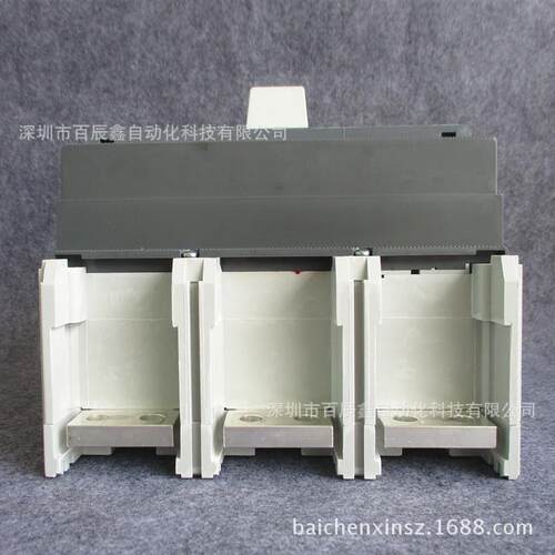 10106035ABB塑壳断路器，T7S1000 PR231/P-LSI R1000 FF 3P