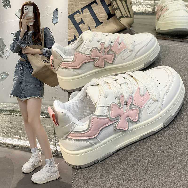 2025秋季新款草粉色板鞋女韩版厚底百搭小清新运动休闲小白鞋