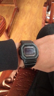 朋友推荐大家觉得卡西欧GW-B5600怎么样质量太差劲是真假？