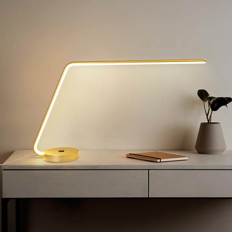 北欧长臂简约现代办公室书桌电脑工作商务书房可调光学生led台灯