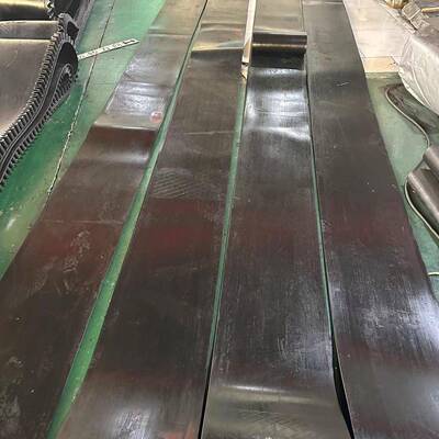 鸡舍羊舍PP清粪带PVC粪便清理输送带畜牧业清粪带1.2mm-2mm运输带