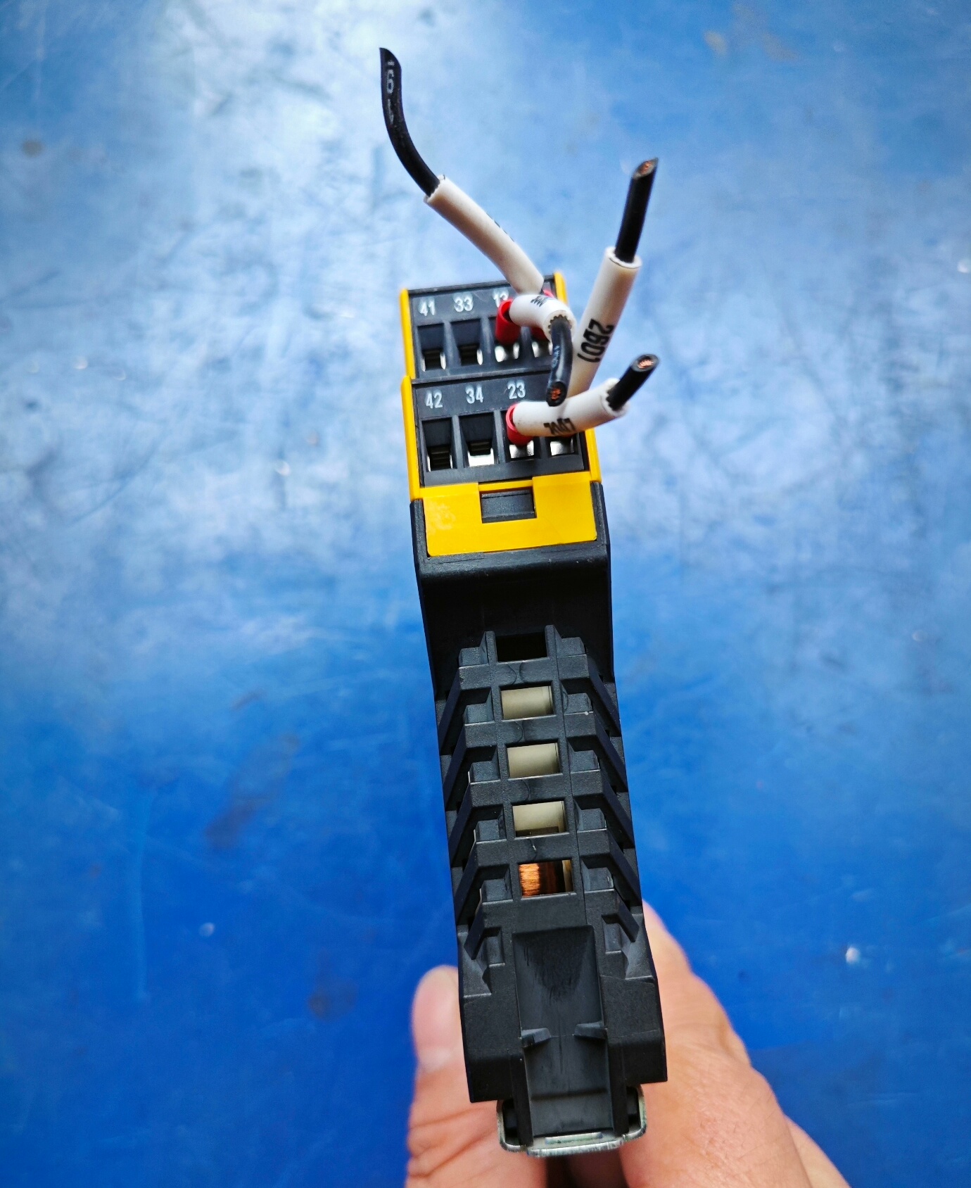 伊顿&middot;金钟穆勒MOELLER 安全继电器ESR5-NO-31