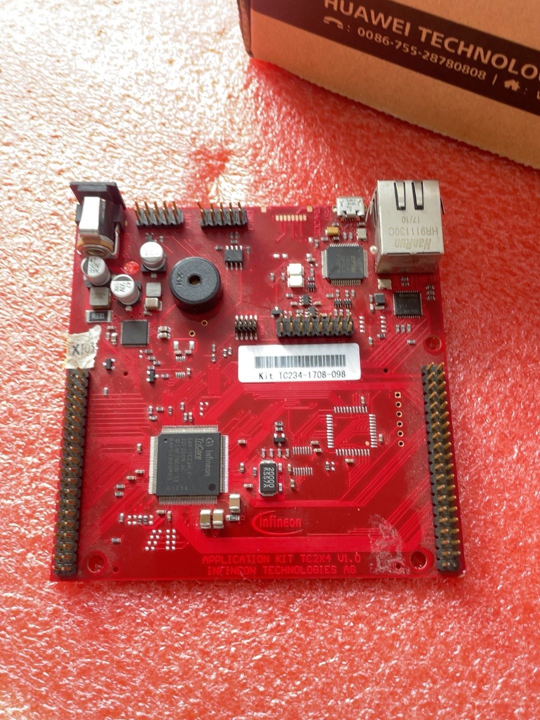 英飞凌Kit TC234开发版