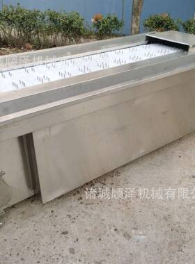 全自动鸡爪切割机泡椒凤爪连续式切割机鸡爪劈半机