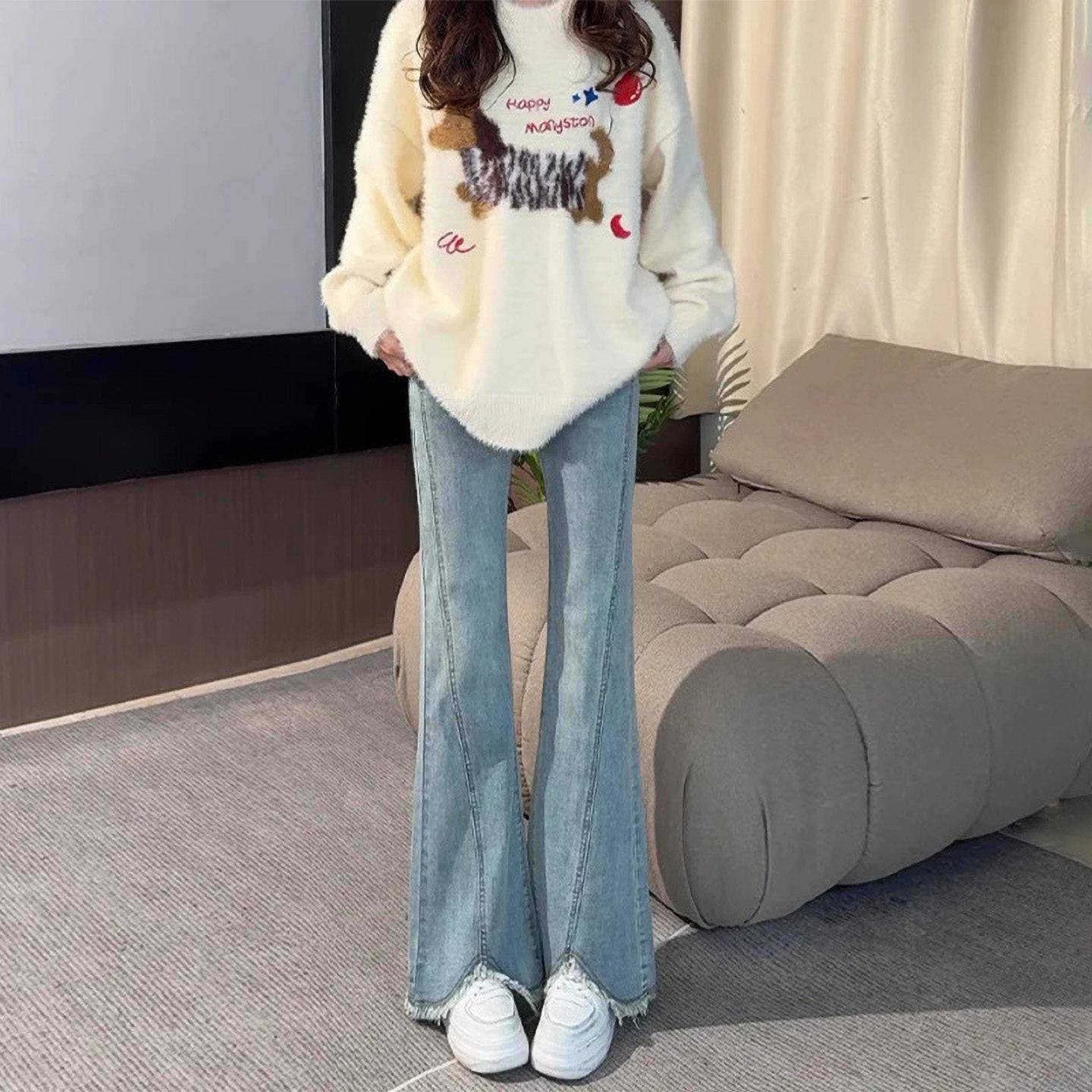 秋季女休闲裤浅蓝色毛边开叉微喇牛仔裤春季新款大尺码胖mm0920k图片