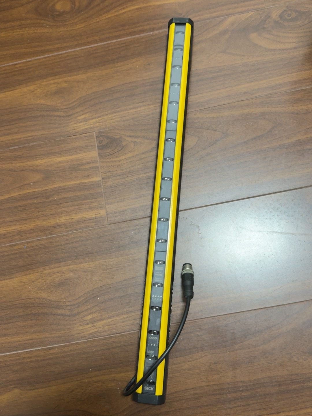 西克光栅 就一个