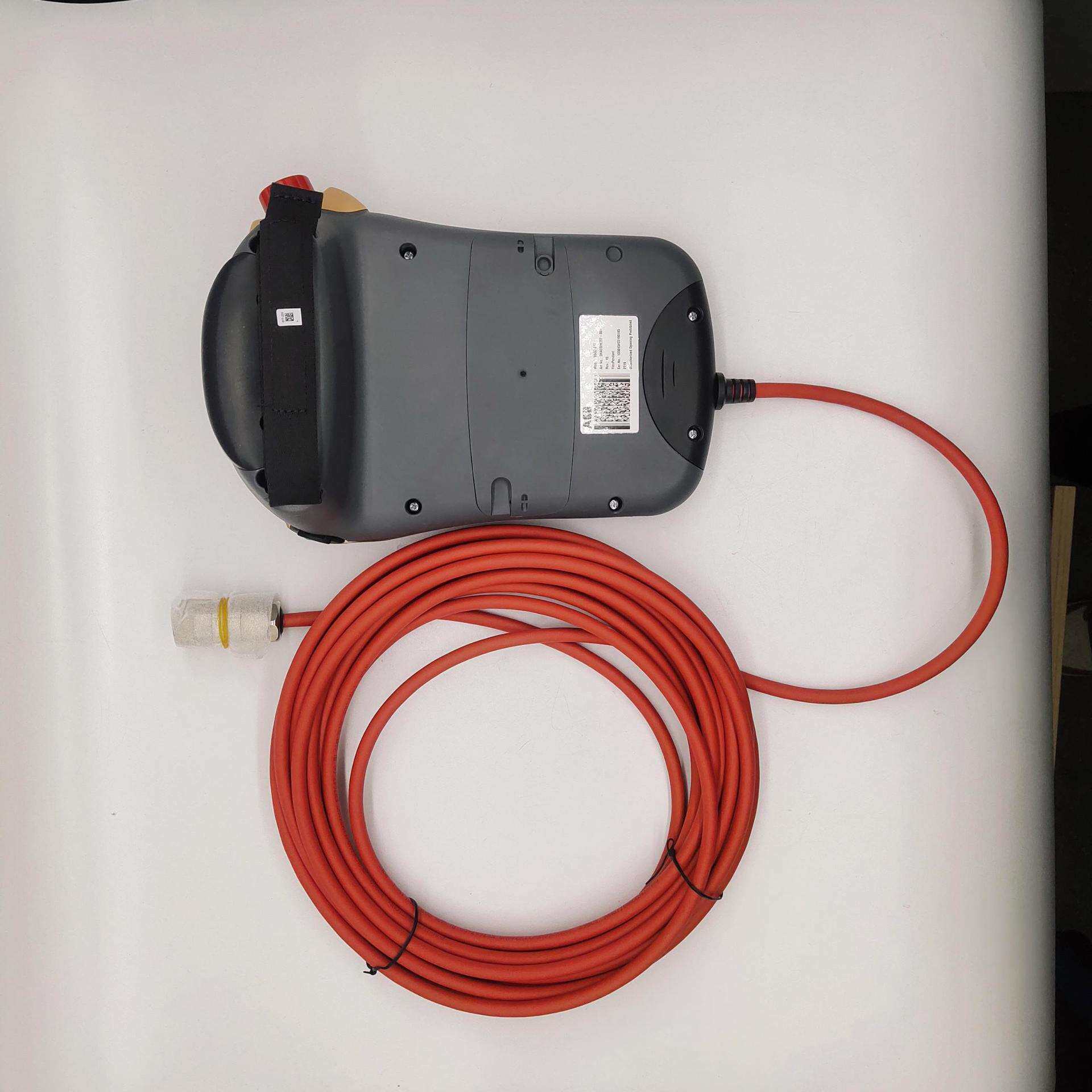 3HAC028357-001 ABB机器人配件 IRC5控制柜 DSQC679 手持示教器盒