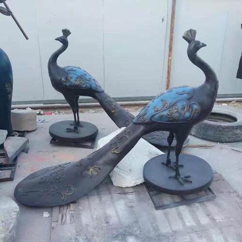 大型工厂玻璃钢仿真动物雕塑现货彩绘孔雀户外工艺品摆件景观