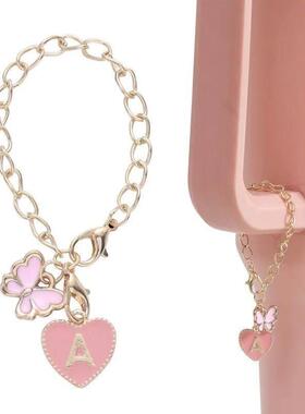 新的1个字母魅力配件粉红色心形个人