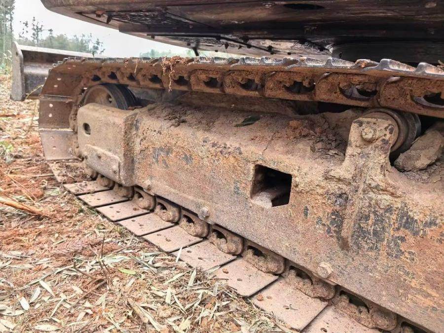 1月28日桂林【资产处置】三一牌55履带式液压式挖掘机一台网络拍卖公告