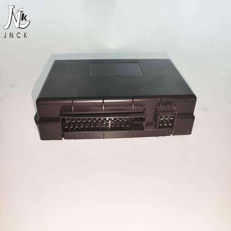 卡车配件跨境车门中控锁适用豪沃迷你控制器 WG9716582001
