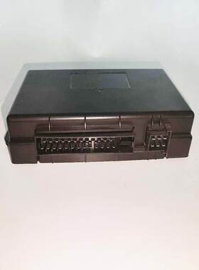 卡车配件跨境车门中控锁适用豪沃迷你控制器 WG9716582001