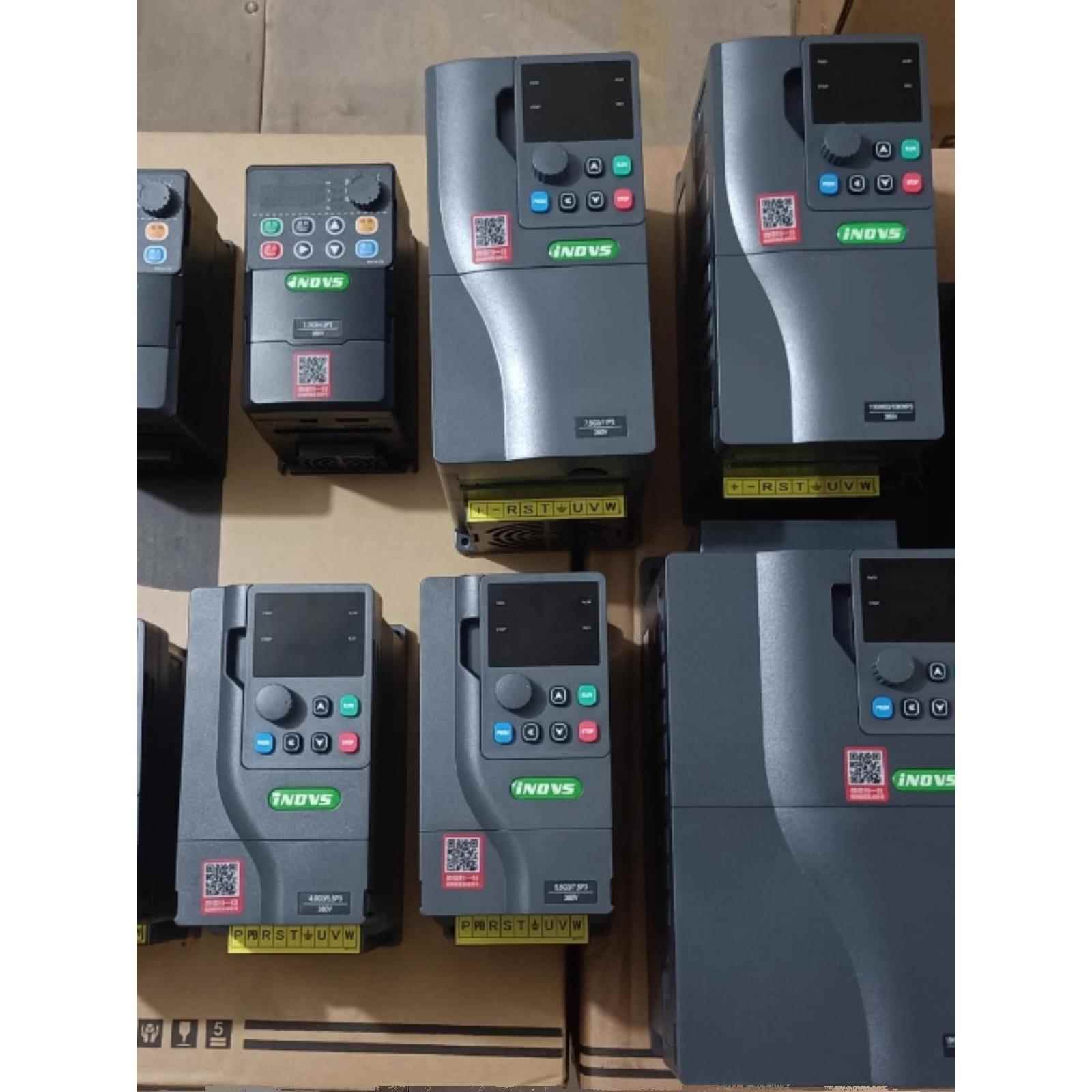 iNDVS英捷思变频器Y900 Y900-M 0.75KW 1.5KW 2.2KW 220V 380V