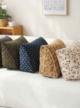 1VPR角URA靠垫抱枕床头靠包三办公椅车腰靠榻榻米小靠汽枕飘窗垫