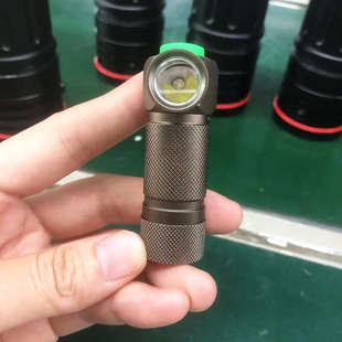 强光超亮手电筒养鸡专用照蛋手电筒防水爆闪 TrustFire迷你便携式