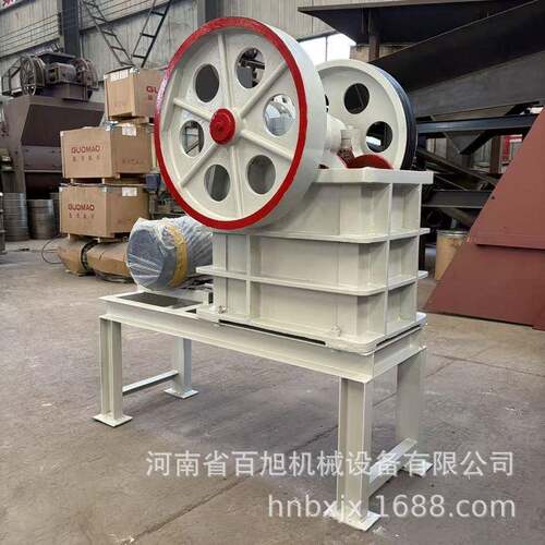 小型矿石粉碎PE-150*250鄂式破碎机硬石花岗岩鹅卵石颚式破碎机