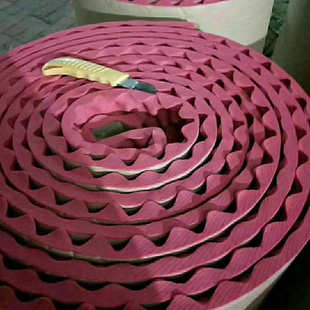 波峰棉 黑色彩色波浪橡塑海绵 隔音棉 吸音减震 高密度隔音鸡蛋棉