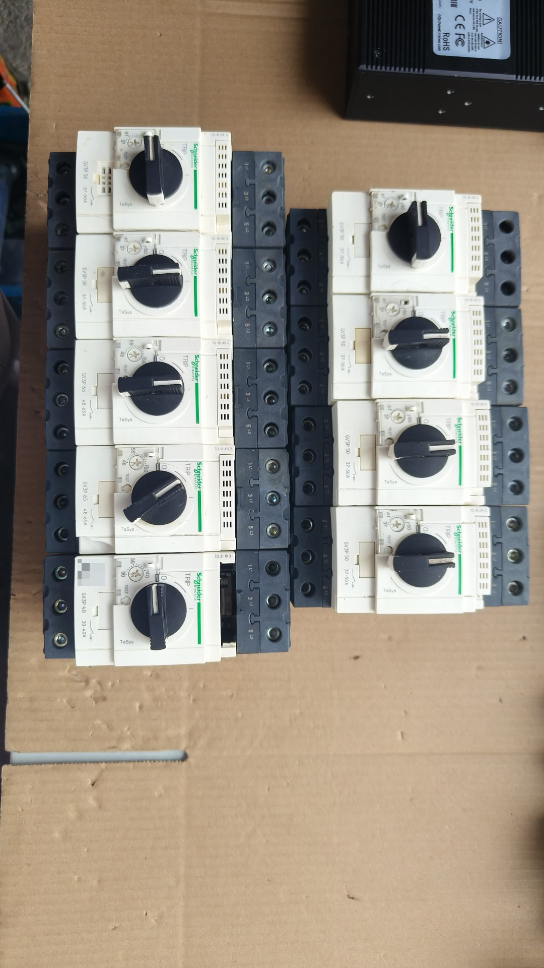 施耐德原装拆机马达电动机保护断路器GV3P40、GV3P50