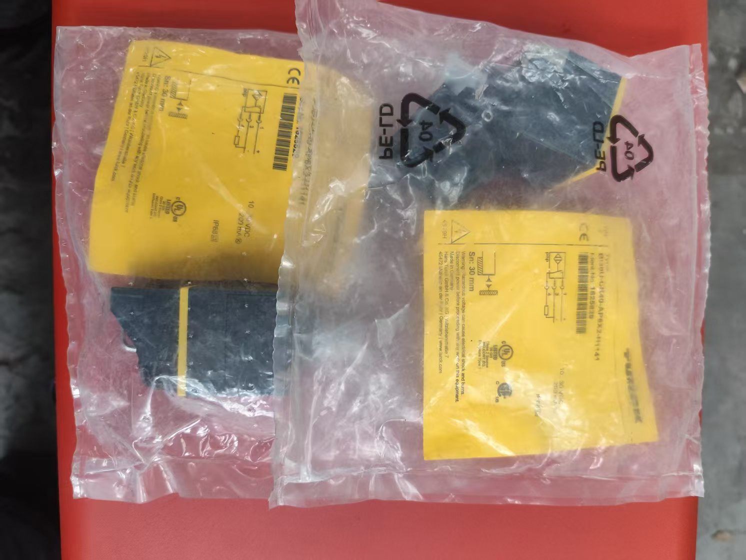 德国图尔克Bi30U-CK40-AP6X2-H1141接近开