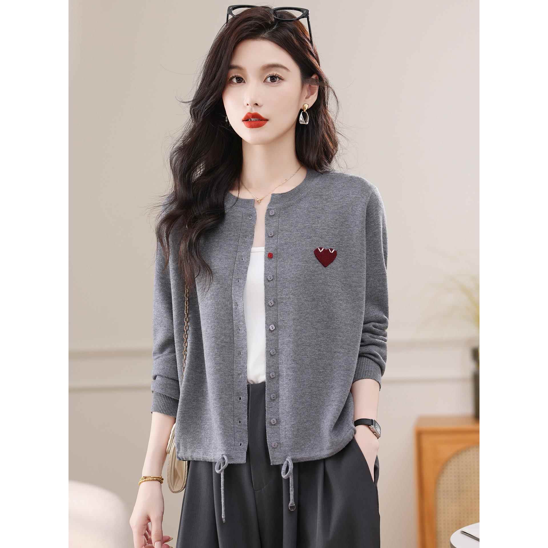 2025新款春秋宽松长袖针织开衫外套女高级感气质薄款灰色毛衣外搭