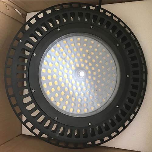 厂家供应150WLED工矿灯 200WLED厂房灯 100WLED工厂灯 LED天棚灯