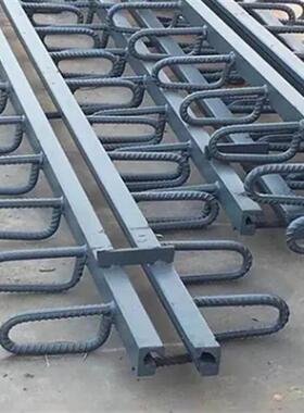 桥梁伸缩缝公路梳齿板人行道多向变位TST填充式伸缩缝胶 条钢遮板