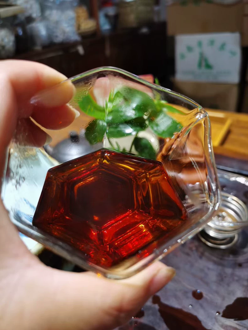 收藏級別-普洱小顆粒糯香老茶頭，果膠含量豐富-500克 普洱茶 BUASHOP普洱老茶