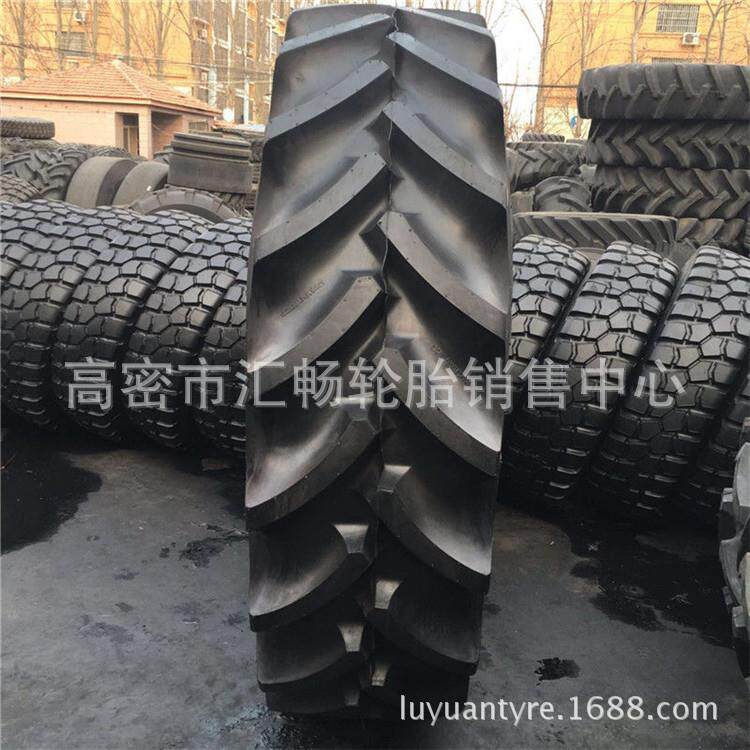 520/85R42 520 85R42 农用钢丝轮胎 人字花纹 拖拉机轮胎