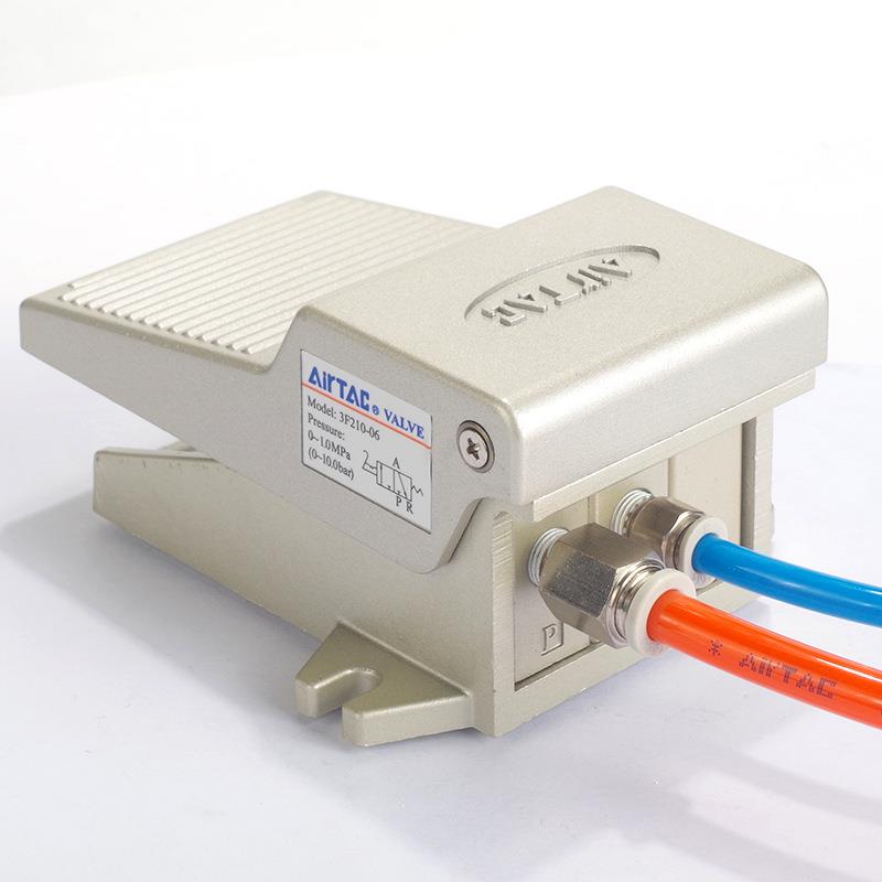 AirTac/亚德客直动常闭型3F二位三通气动脚踏阀3F/3FM-M5/06/08-L