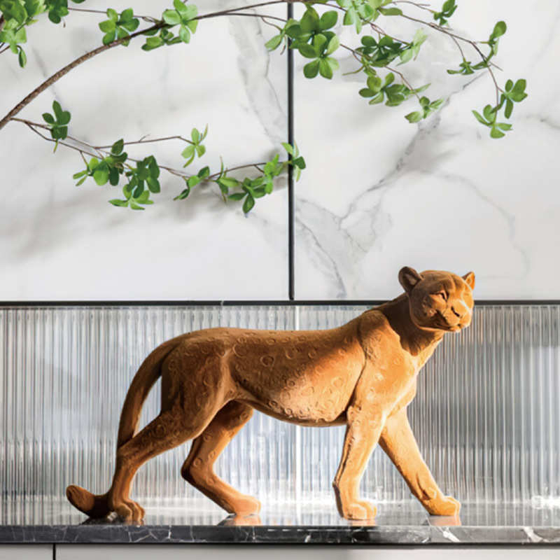 高档轻奢咖色猎豹创意摆件样板间售楼处客厅别墅复古动物软装饰品