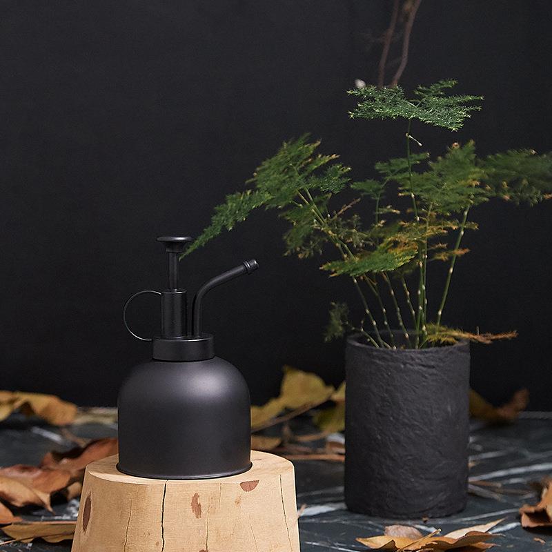 不锈钢浇花壶金属喷雾器园艺复古喷水壶家用黑色迷你小喷壶300ml