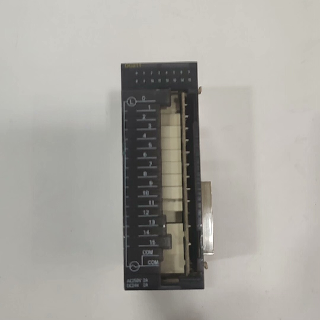 CJ1W-OC211 包功能 测试好 已经初始化 实物拍摄