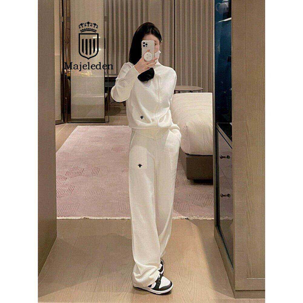 正品2026春新款休闲运动套装女时尚洋气显瘦针织卫衣阔腿裤两件套