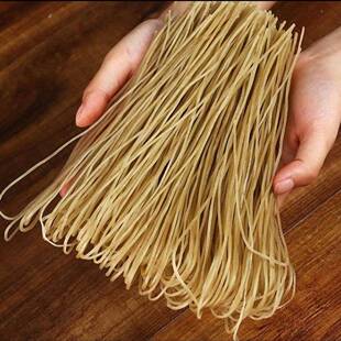 东北正宗红薯粉朝阳六家子纯手工红薯粉条五斤装火锅宽粉炖菜酸辣