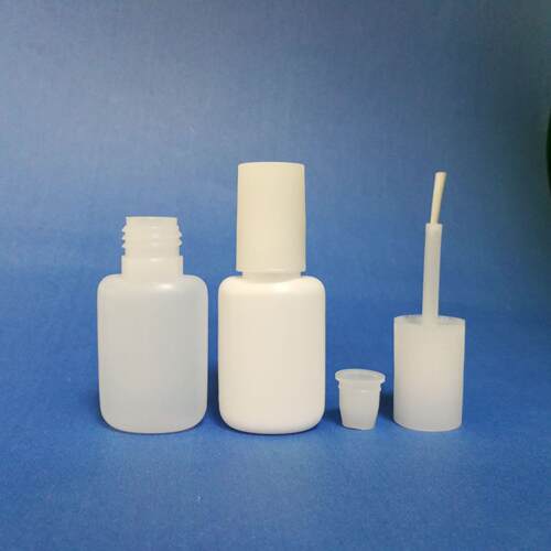 供应指甲胶毛刷瓶睫毛胶毛刷瓶带毛刷快干胶水瓶JB018