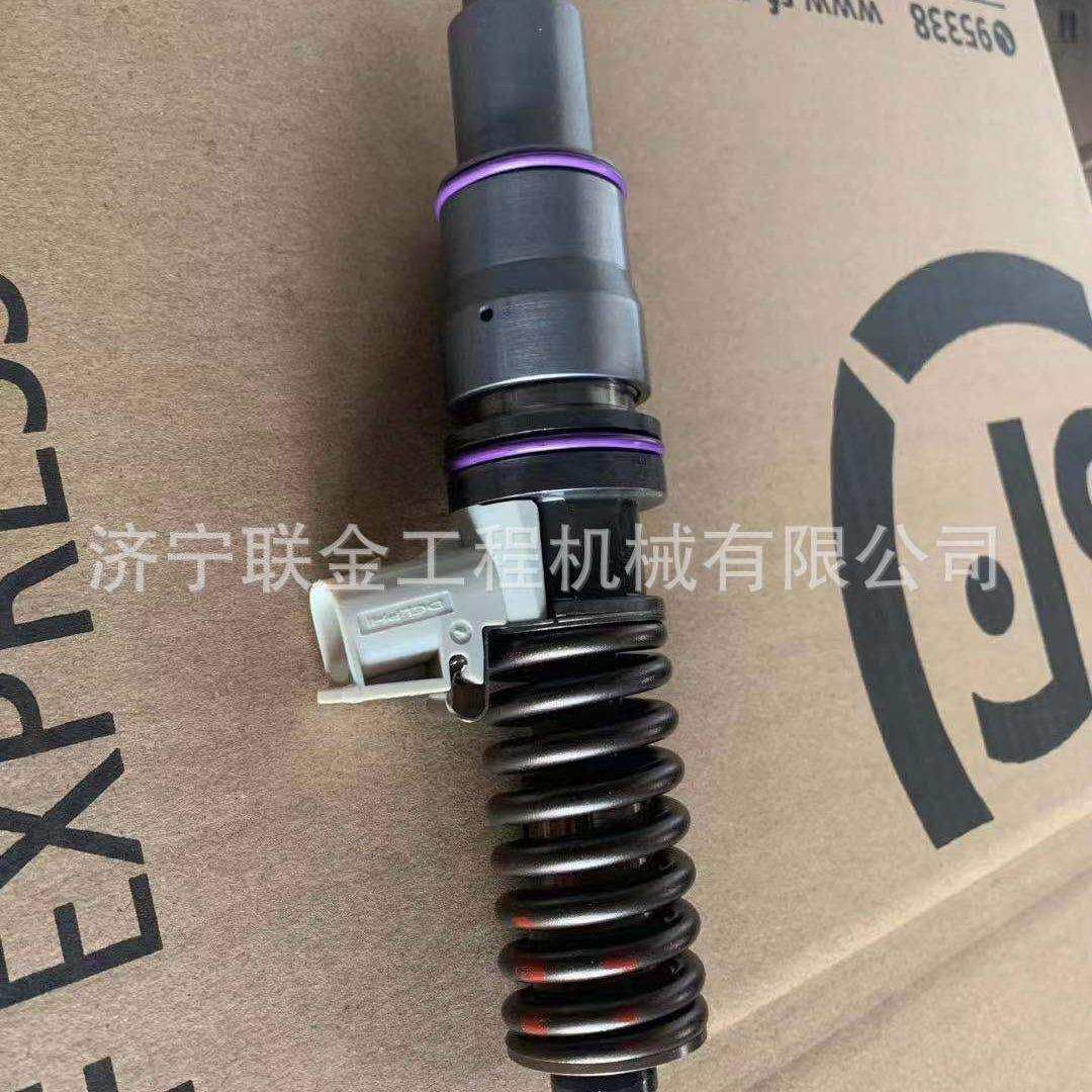 现货供应挖掘机喷油器EC380 170 350 21340612 BEBE4D08002