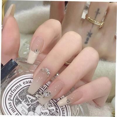 24pcs/box Fake Nails Press on Short Reusable with Designs Se