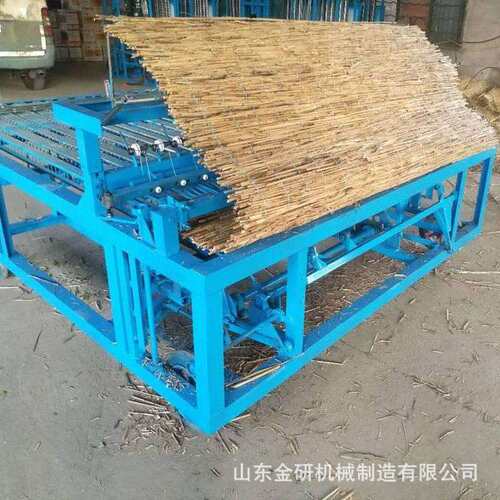 新型不断线大棚草苫子机 蒲草稻草草席编织机 绿化植被保温草帘机