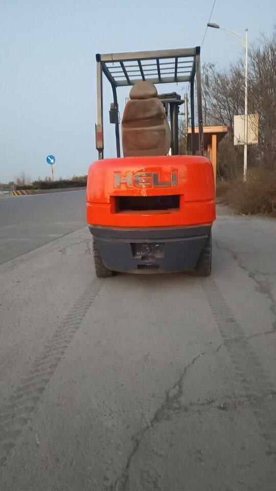 12月10日廊坊3.5吨叉车升高3米网络拍卖公告