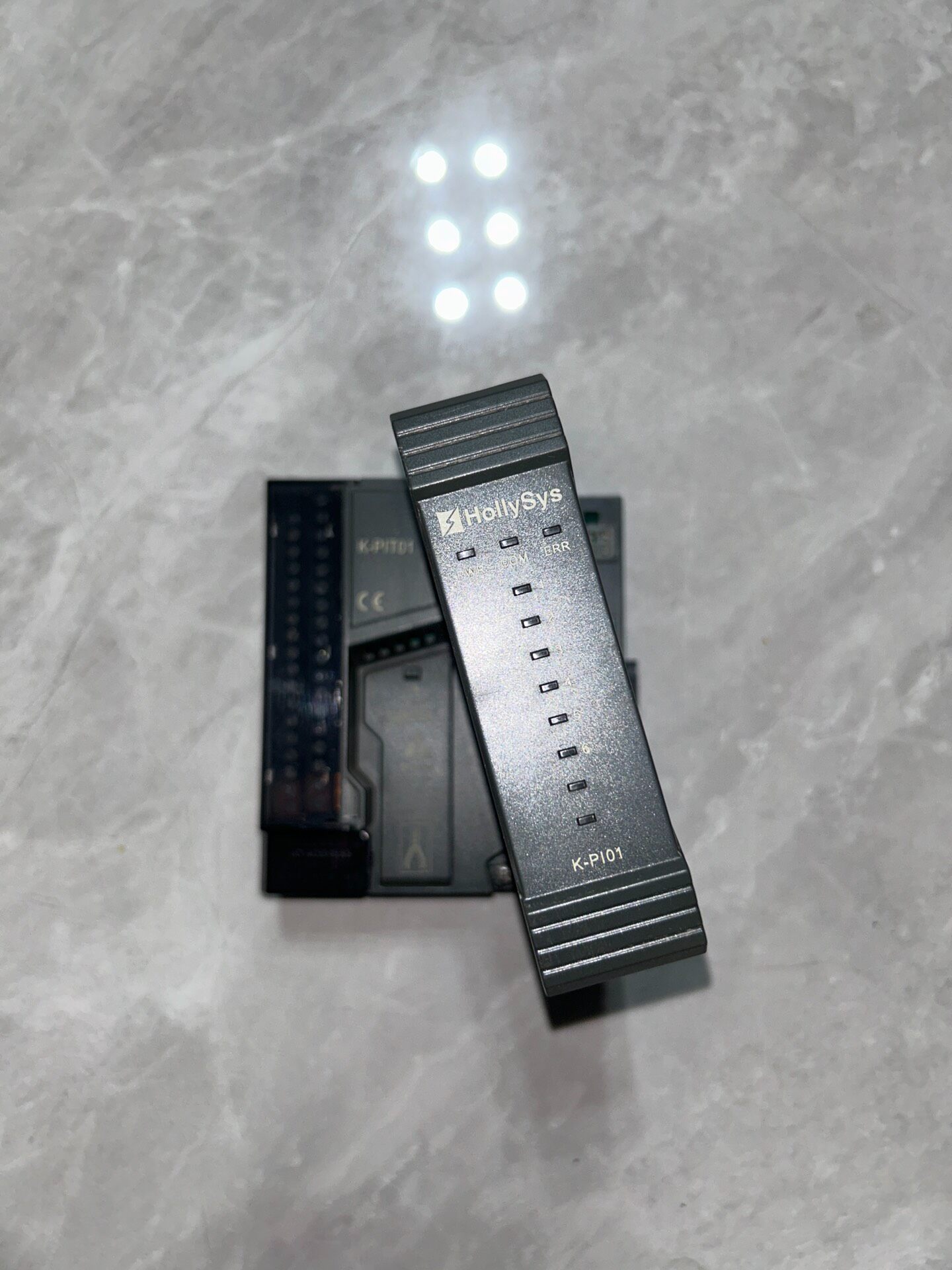 和利时K-PI01一套，成色好，无腐蚀，功能正常，需要的来拍