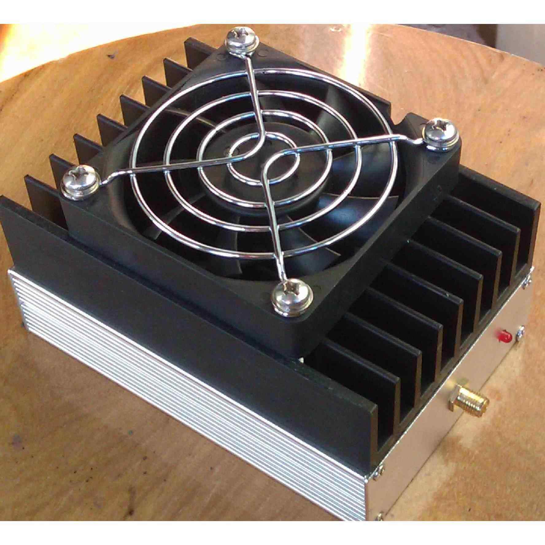 调频功率放大器FM功放调频发射机功放88-108MHz 30瓦 输入1-1.5瓦