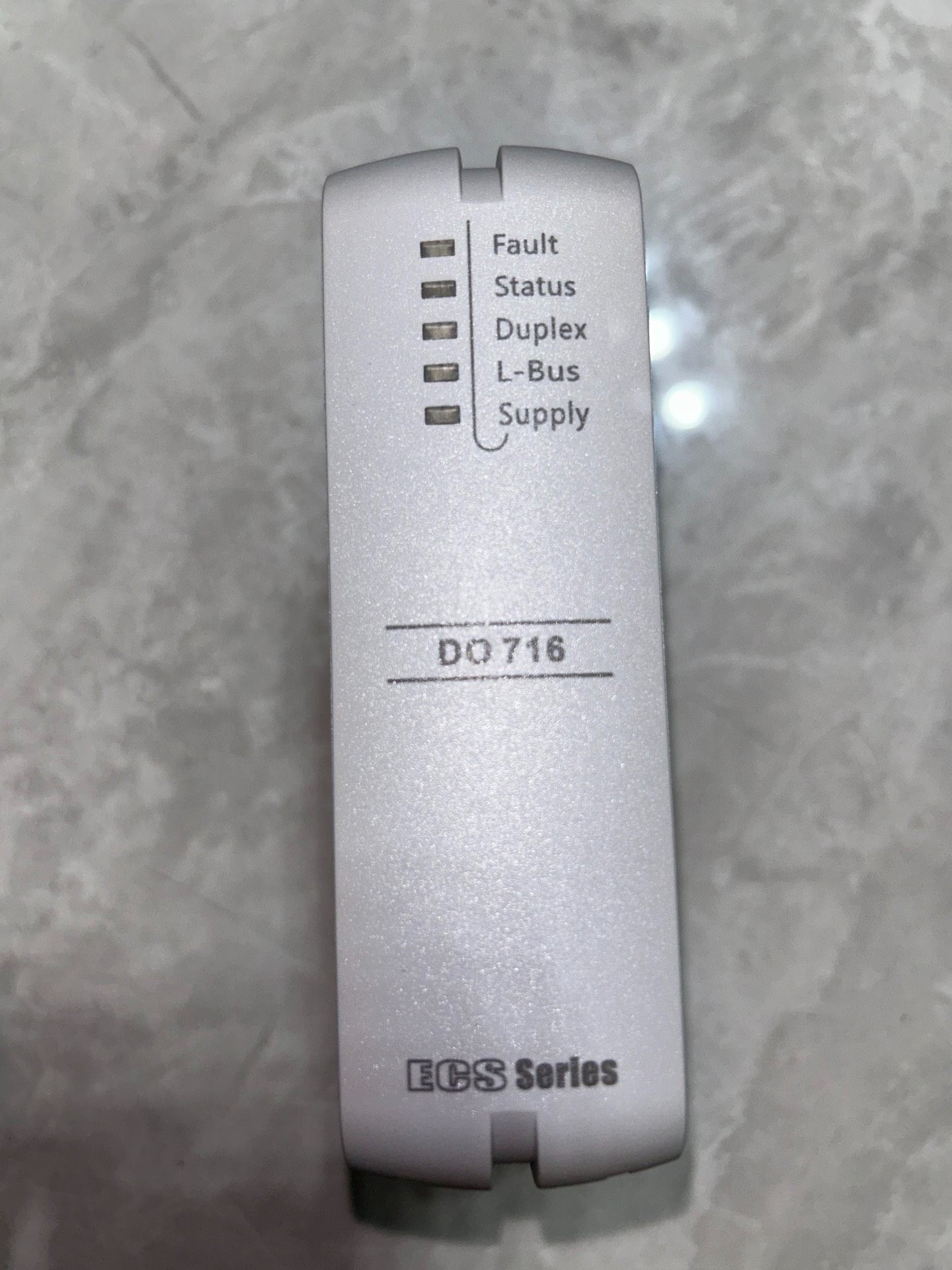 浙大中控DCS卡件DO716-S11，功能包好，无底板，需要