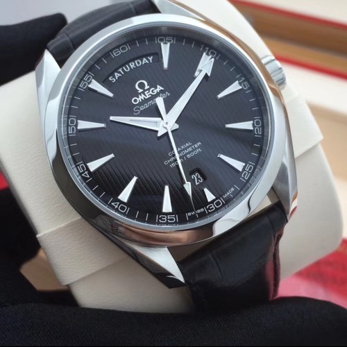 公价56800】98新欧米茄海马231.13.42.22.01.001自动机械男士手表